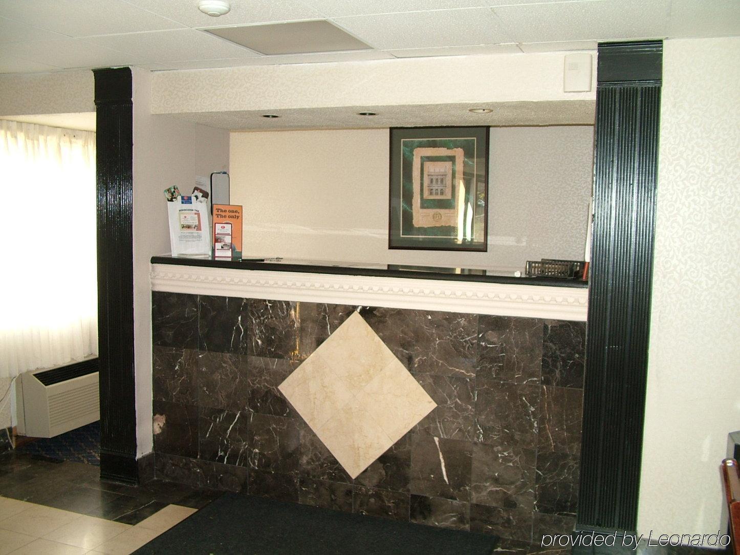 Regency Inn & Suites เวสต์สปริงฟิลด์ ภายใน รูปภาพ