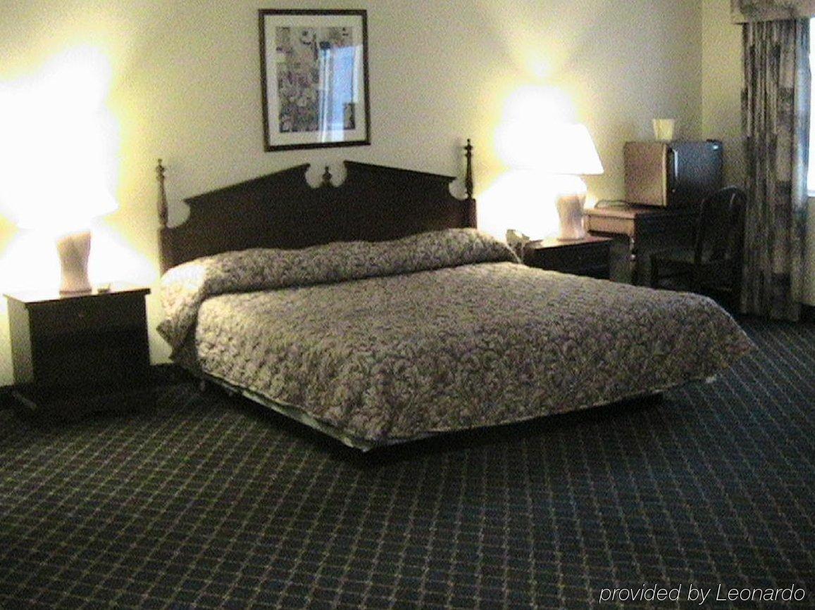 Regency Inn & Suites เวสต์สปริงฟิลด์ ห้อง รูปภาพ